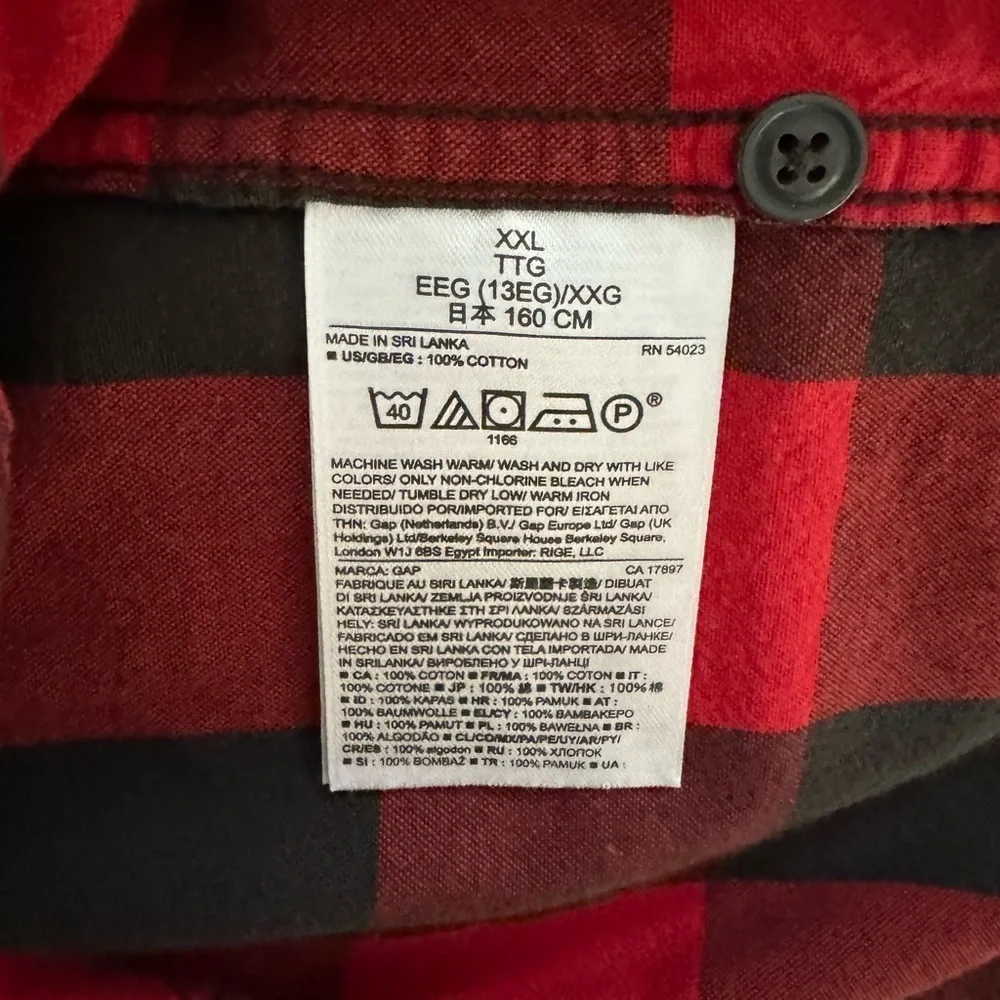 Gap Kids Unisex Long Sleeve Button‎ Up Shirt Set of Two Plaid Red & Blue XXL
